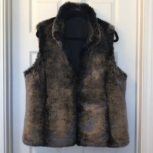 Reversible faux fur vest!